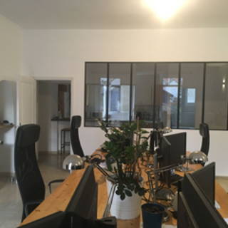 Bureau privé 34 m² 8 postes Coworking Rue Gabriel Péri Grenoble 38000 - photo 2